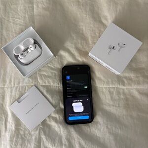Apple AirPod Pros (2nd Gen) ✅